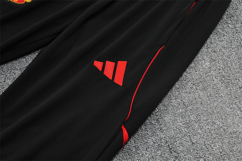 Manchester United Training Tracksuits 25/26 Football Kit Soccer Jersey