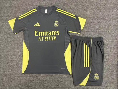 Kids Real Madrid Training Tracksuits 25/26 Football Kit Soccer Jersey