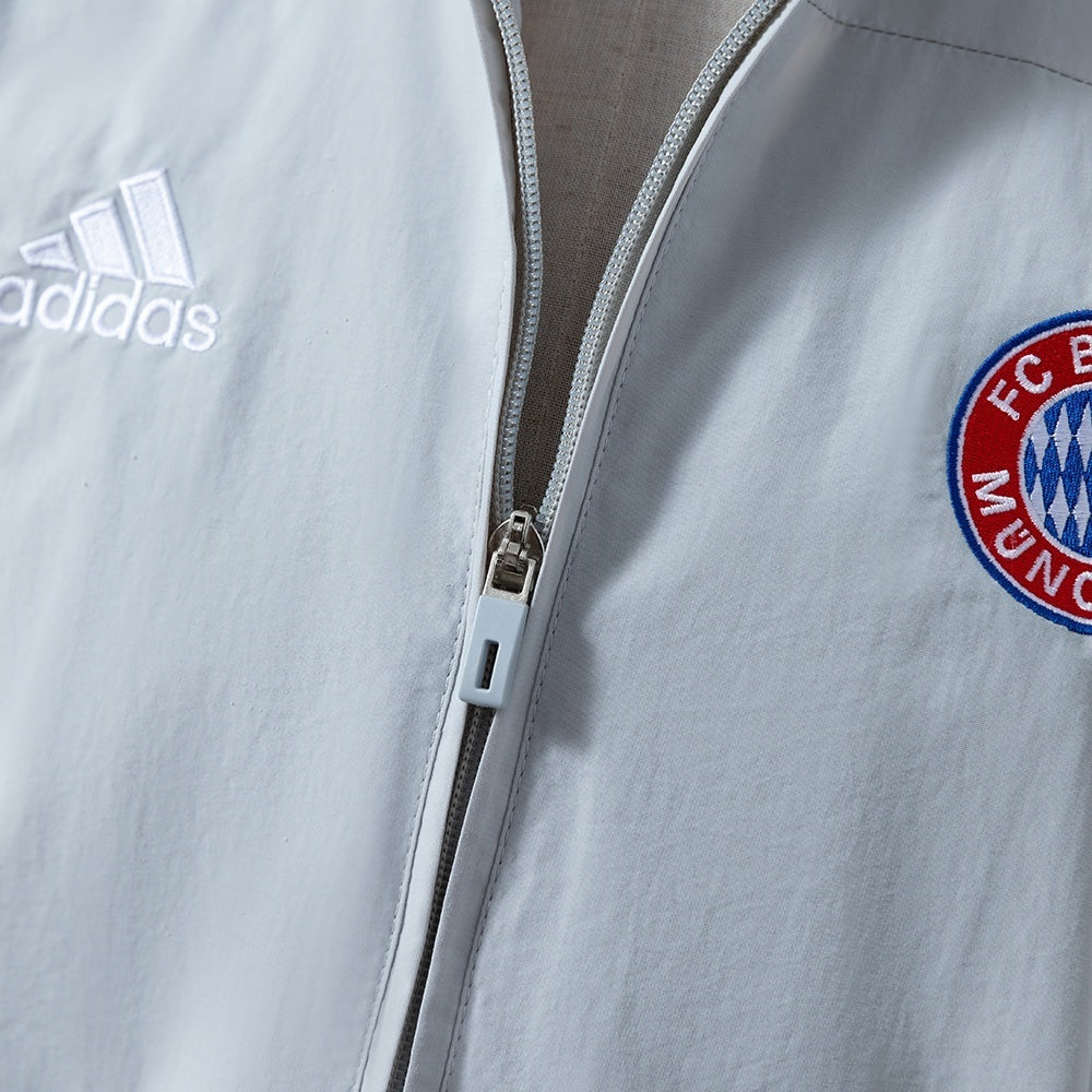 Bayern Munich Windbreaker 2025/26 Light Grey Football Soccer Jacket