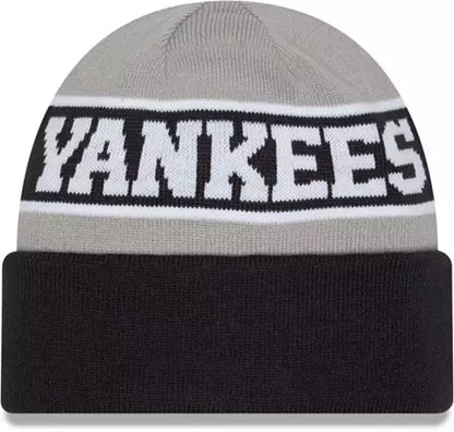 New Era New York Yankees Reverse Cuffed Knit