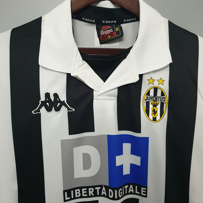 Juventus Retro Jersey 1999/00 Home Football Jersey Soccer Shirt
