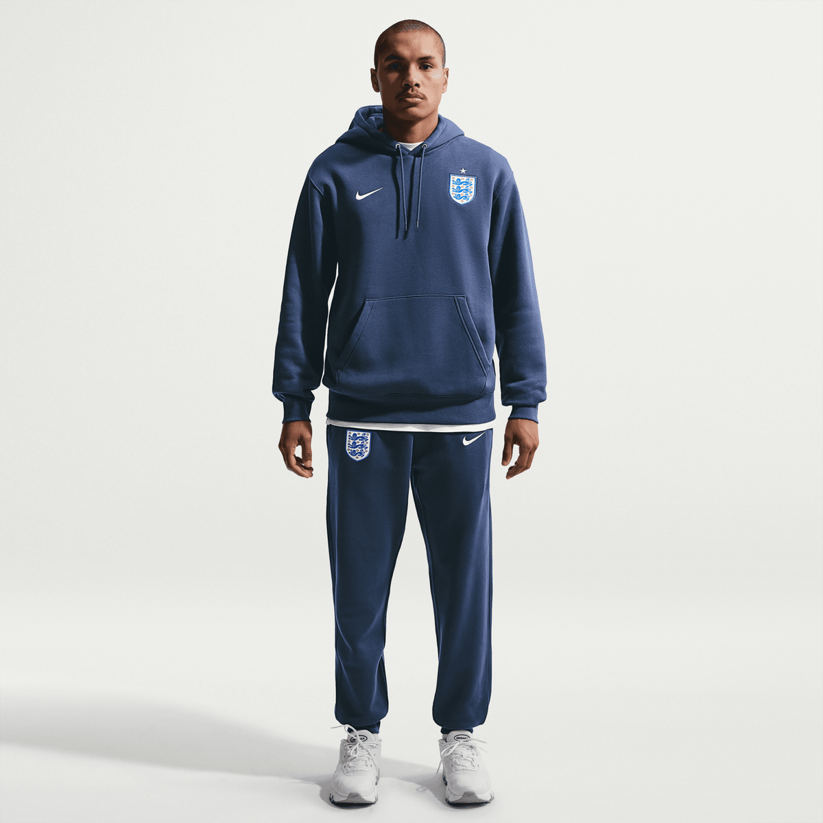 Nike England Club Men's Soccer Pullover Hoodie