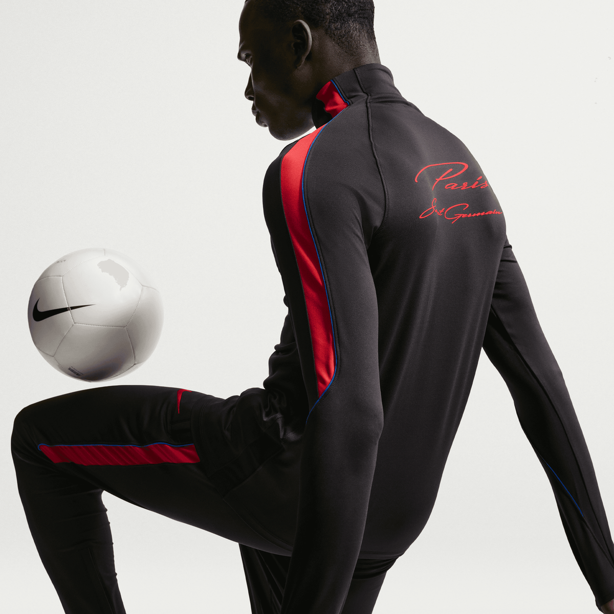 Nike Paris Saint-Germain Strike Fourth Men's  Dri-FIT Soccer Drill Top