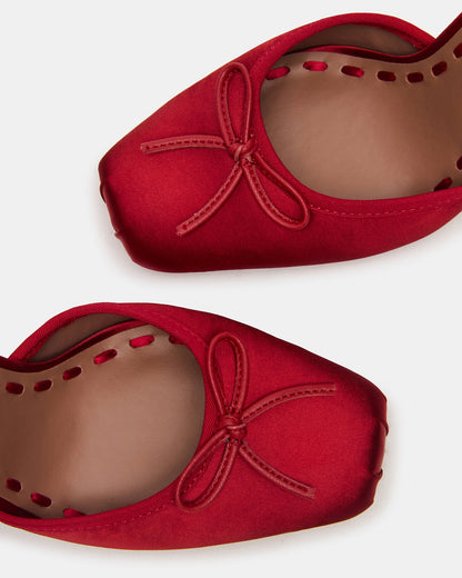 LARINA RED SATIN