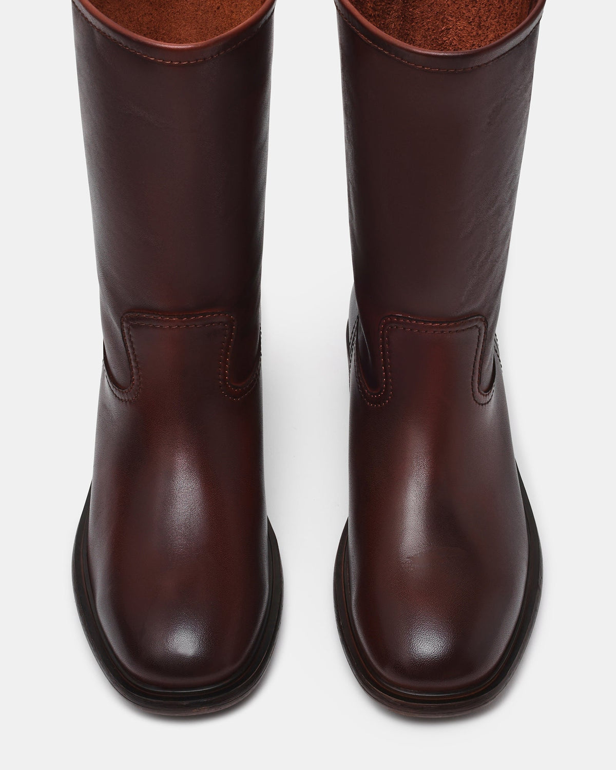 STRAY BROWN LEATHER