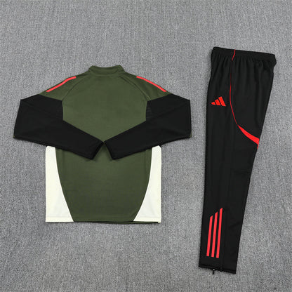 Bayern Munich Training Tracksuits 25/26 Football Kit Soccer Jersey