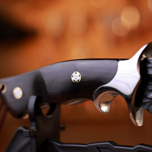 Damascus Fixed Blade Knife – Obsidian Fang Hunting with 105-Layer VG10 & Ebony Handle