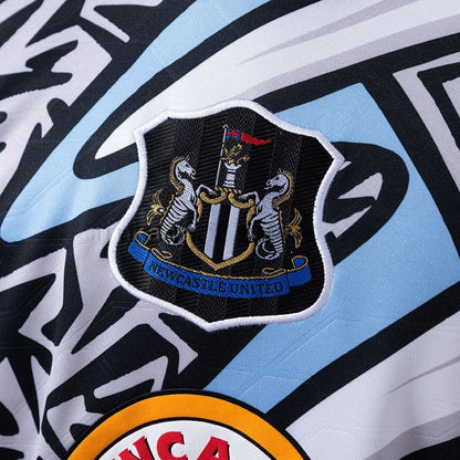 Newcastle United Jersey 1995-96 Goalkeeper Retro Football Kit Long Sleeves
