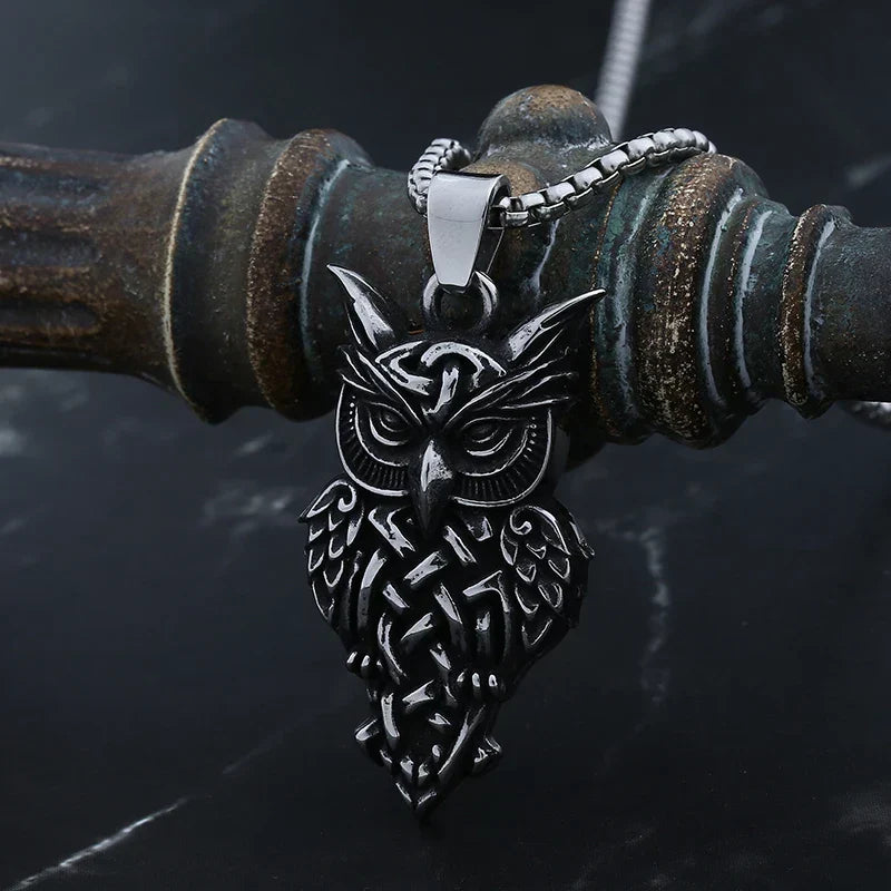 Gothic Statement Necklace – Owl with Majestic Pendant Punk Dark