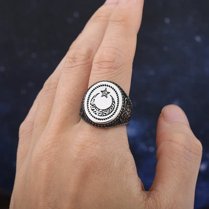 Gothic Statement Ring – Moon with Nightfall Eclipse Star Punk Celestial