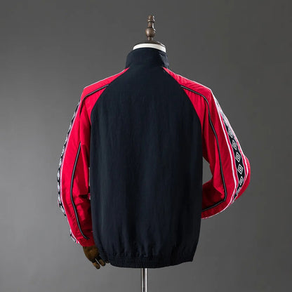 Manchester United Windbreaker 2025/26 Black Red Football Kit