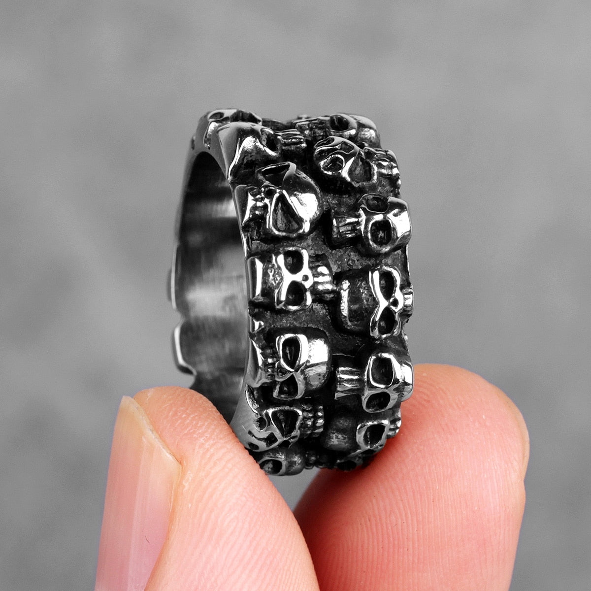 Multi Skull Ring – Carving Gothic Punk Biker for Alternative Styling, Collecting